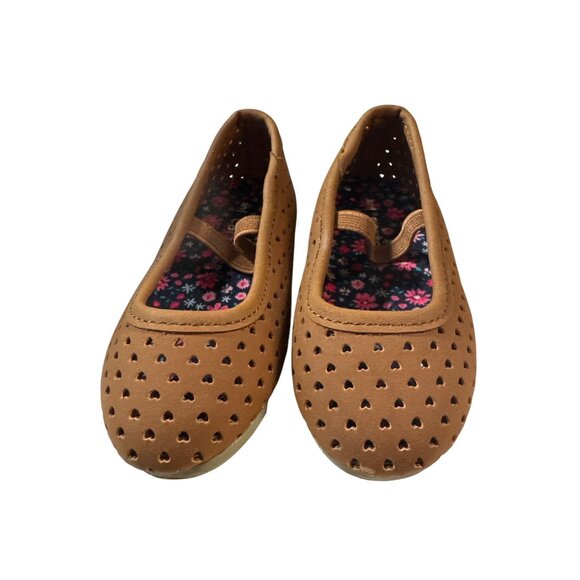 Carters Toddler Girls Cutout Flats Size 5M Brown Heart Pattern Casual Shoes - Picture 2 of 7